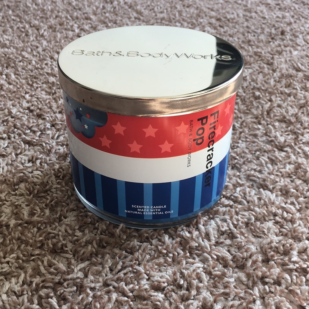 Bath & Body Works Firecracker Pop Candle